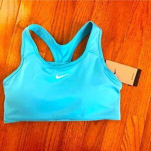 Nike Swoosh Sports Bra